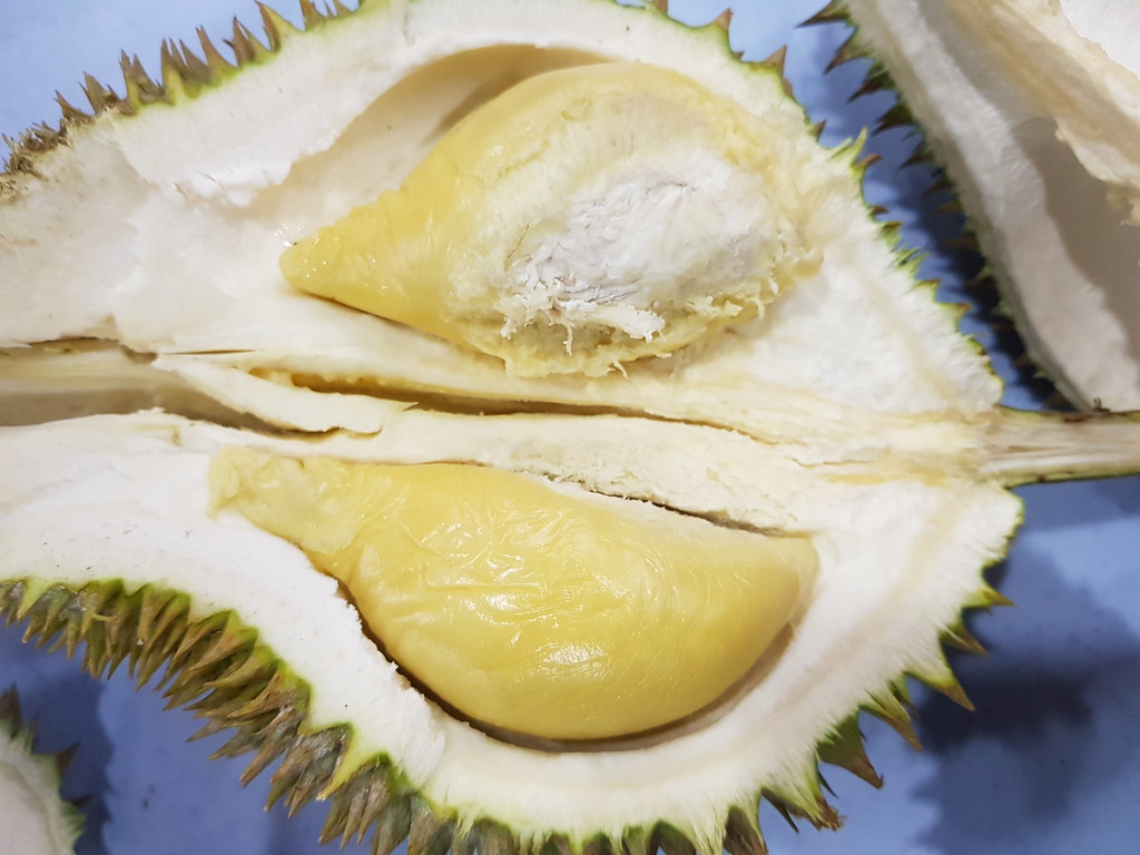 王中王 Kapai 1.6kg ($35/kg) @ Say Heng Durian at Gerai Durian USJ14