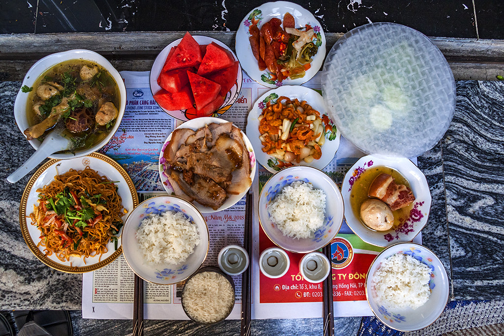 New Year's Eve's symbolic meal for the ancestors--Saigon