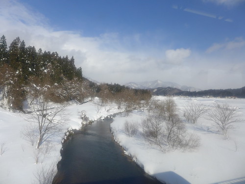 陸羽東線 rikuueastline 車窓 window 雪 snow river water 山形県最上町 mogamiyamagata