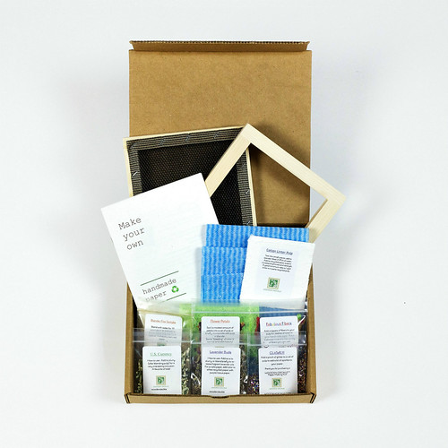 Handmade Paper Kit by Wooden Deckle
