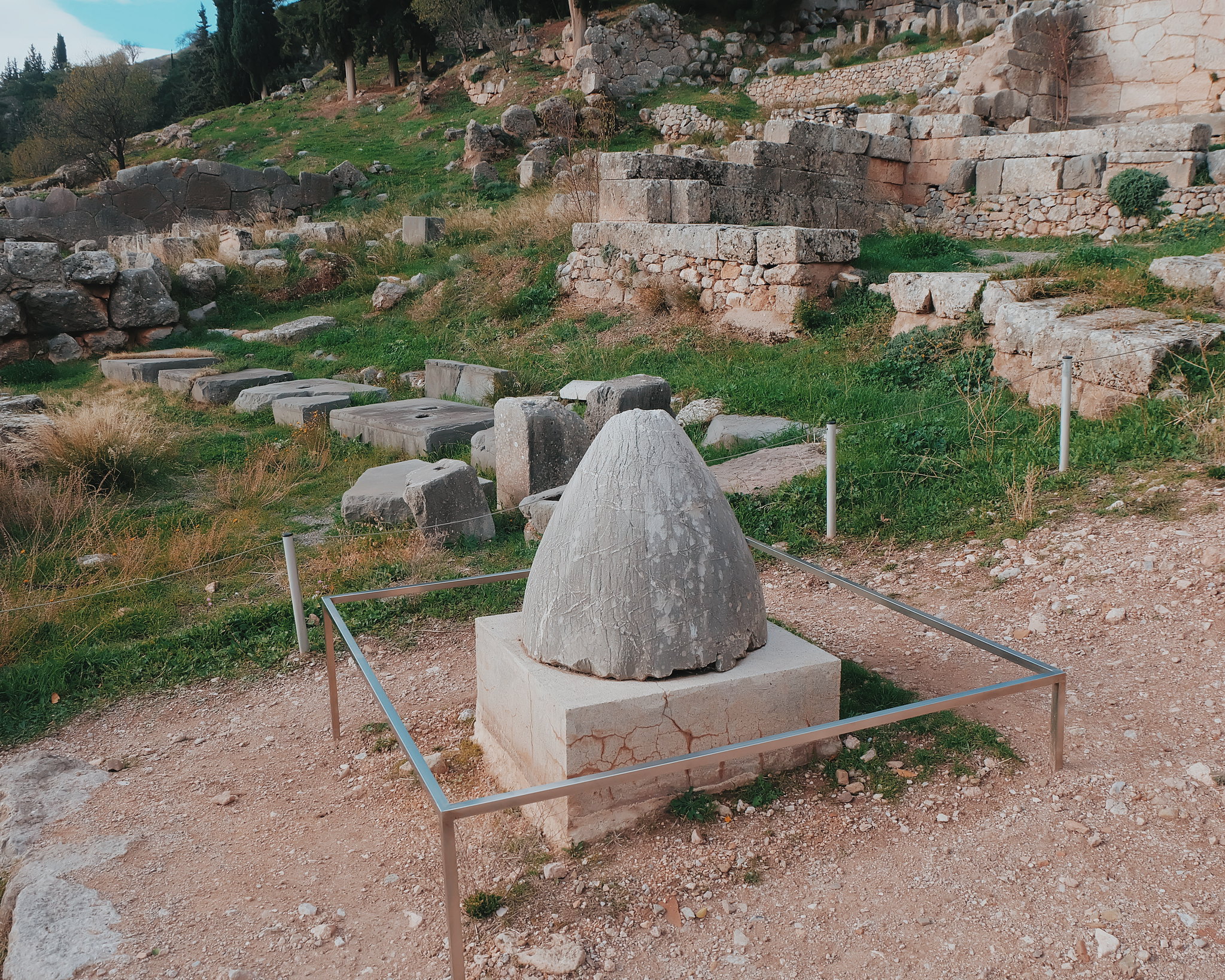 Oracle of Delphi Greece location