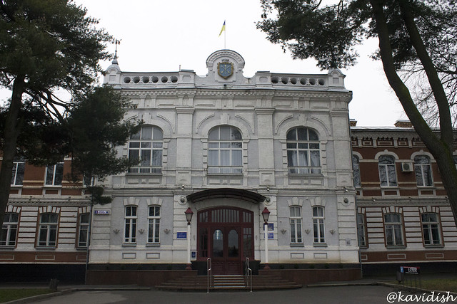 Колишнє Олексіївське реальне училище (нині міськвиконком)