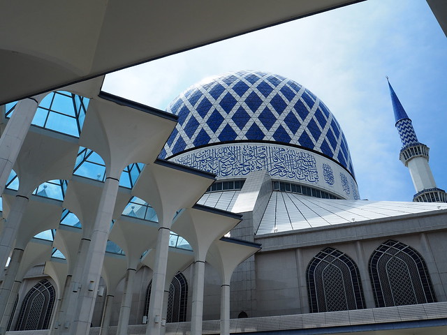 PA155395 Sultan Salahuddin Abdul Aziz Mosque シャー・アラム スルタン・サラフディン・アブドゥル・アジス・シャー・モスク malaysia ブルーモスク KL　クアラルンプール ひめごと