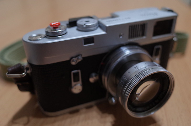 Summicron 50mm f2 0+Leica M4外観正面左側