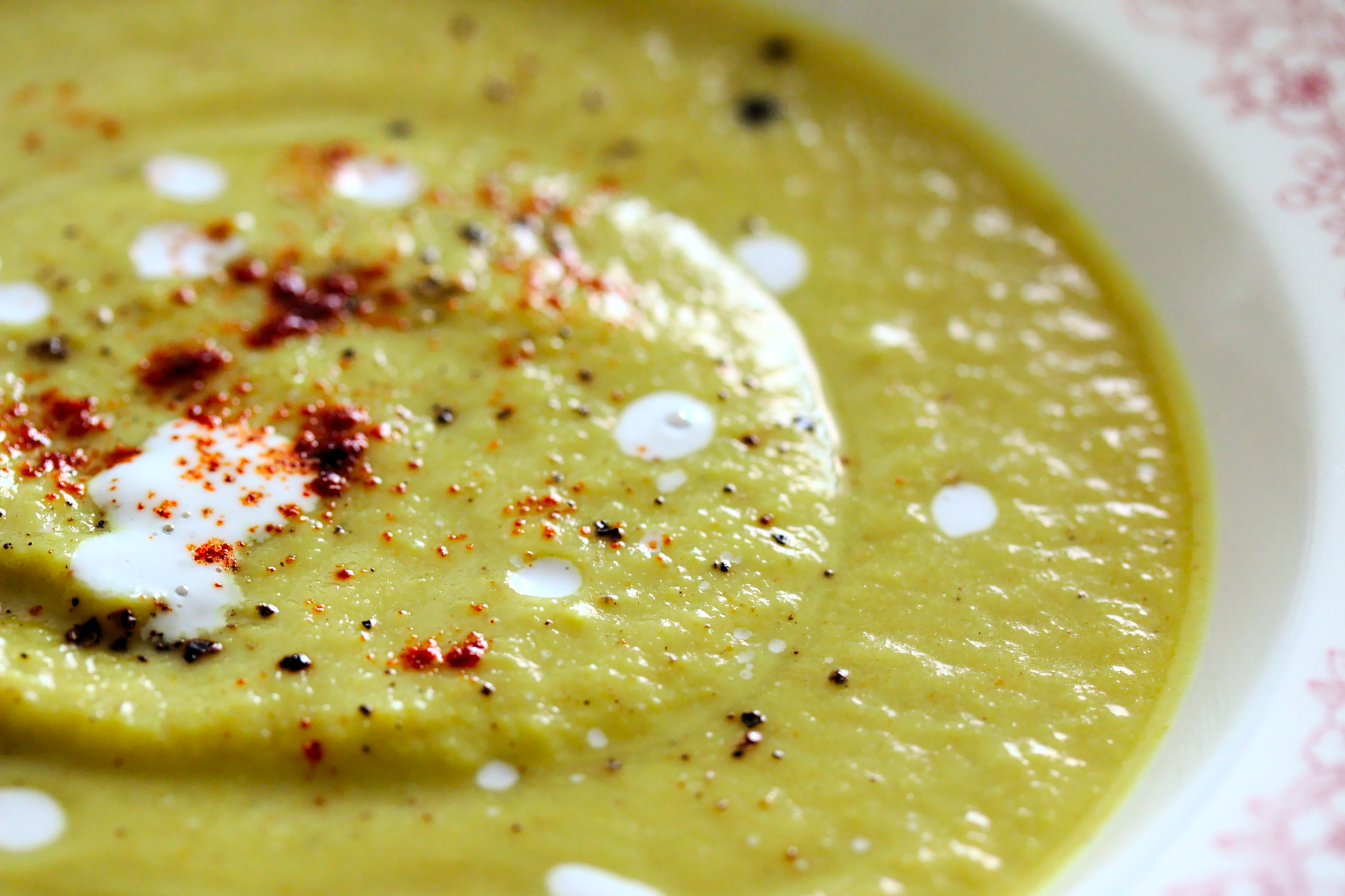Curried Cauliflower Soup with Coconut Millk | Plated Palate
