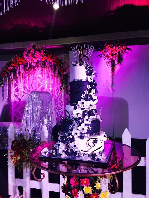 Cake by Rosemarie Cawaling Delfin of Glesso's Desserts