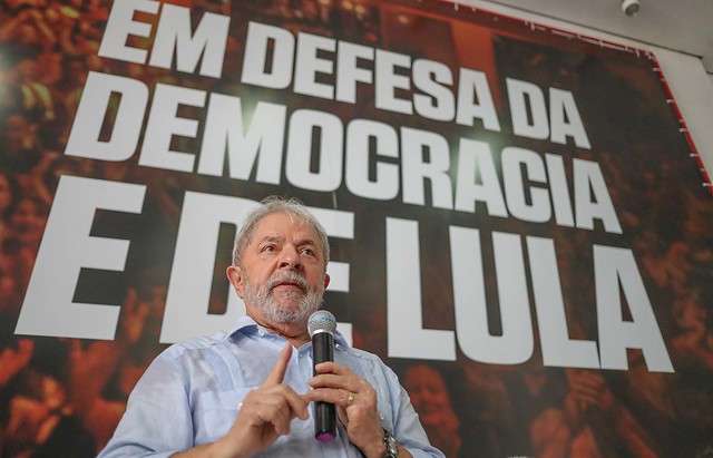 A condenação de Lula em um julgamento sem provas e a apreensão de seu passaporte deteriora a imagem do Brasil no exterior - Créditos: Ricardo Stuckert