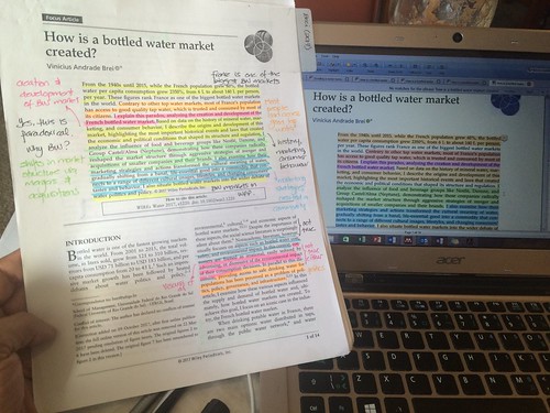 Reading and AcWri and highlighting related content