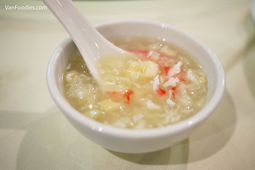 Crab Meat and Fish Maw Soup