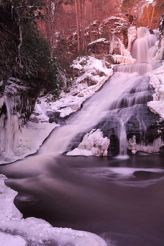 dingmansfalls delawarewatergap dingmanscreek waterfall snow ice sunrise