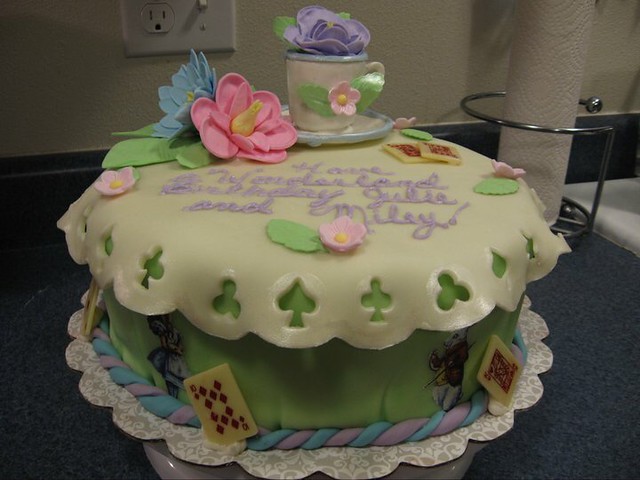 Alice and Wonderland Tea Party Birthday Cake by Bernadette Niebuhr