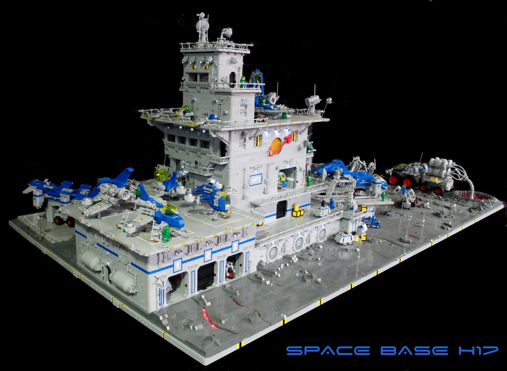 Space Base H17