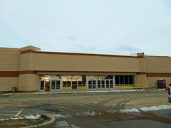 Closed Walmart (Woonsocket, Rhode Island)