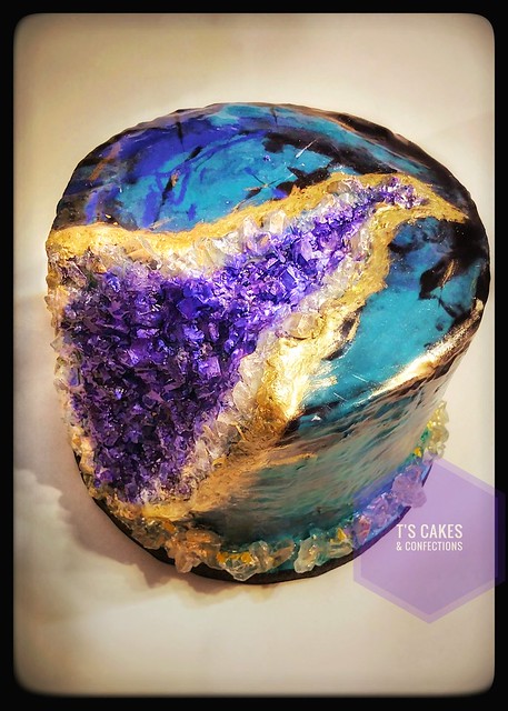 Geode & Mirror Glaze by Teresa Dupuis of T's cakes & Confections