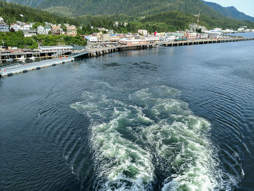 downtown town ketchikan nature water architecture city mountains tourism landmark harbor skyline houses buildings destination places ships boats cranes alaska sunrise morning afternoon beautiful lonely life ak creek unitedstates us