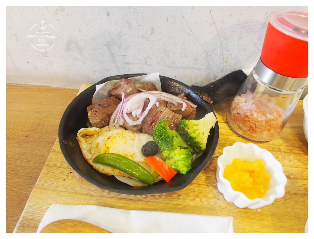 【高雄 Kaohsiung】RICO 2 CAFE 鳳山早午餐 豐盛骰子牛 幸福飽滿的悠閒早午時光 （已歇業） @薇樂莉 Love Viaggio | 旅行.生活.攝影
