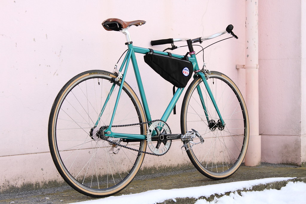 Shami's *AFFINITY CYCLES* lo pro / BUILT BY BLUE LUG - CUSTOMER'S 