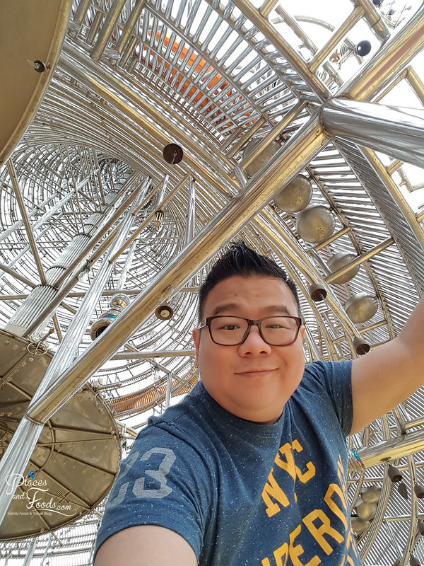 hatyai stainless steel temple selfie