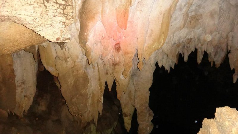 Lumanoy Cave