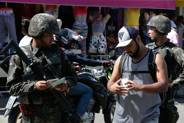Exército faz operação na favela Nova Holanda, no Complexo da Maré, zona norte do Rio de Janeiro - Créditos: Tomaz Silva | Agência Brasil