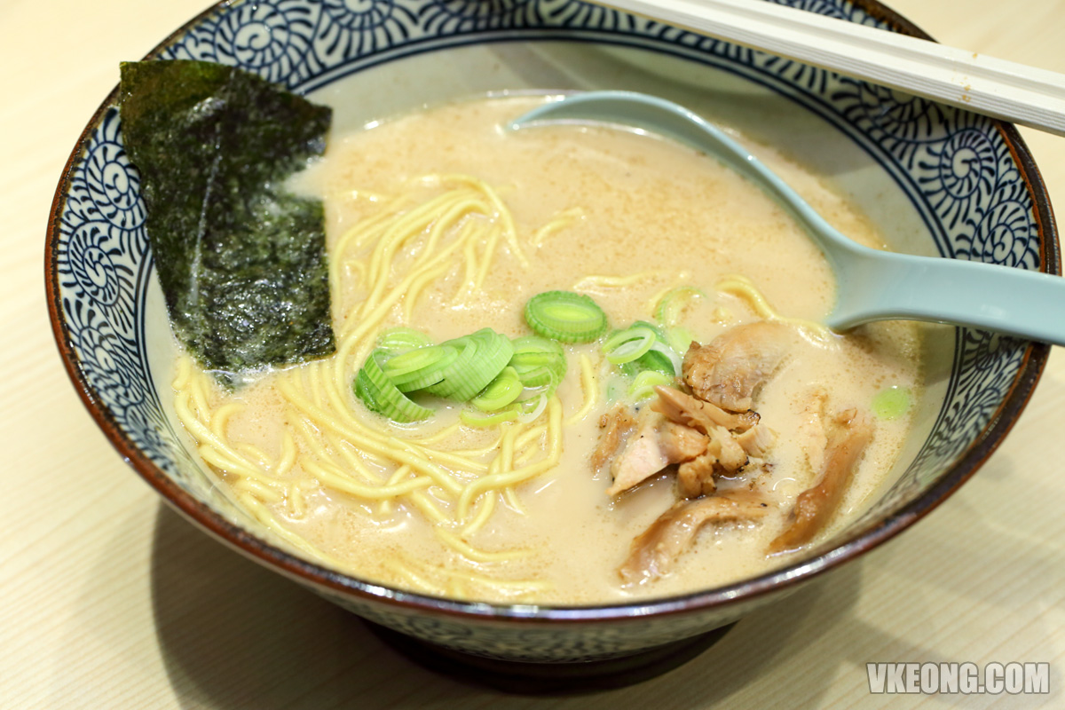 J's-Gate-Dining-Tokyo-Chicken-Ramen