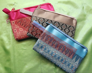 pouch songket