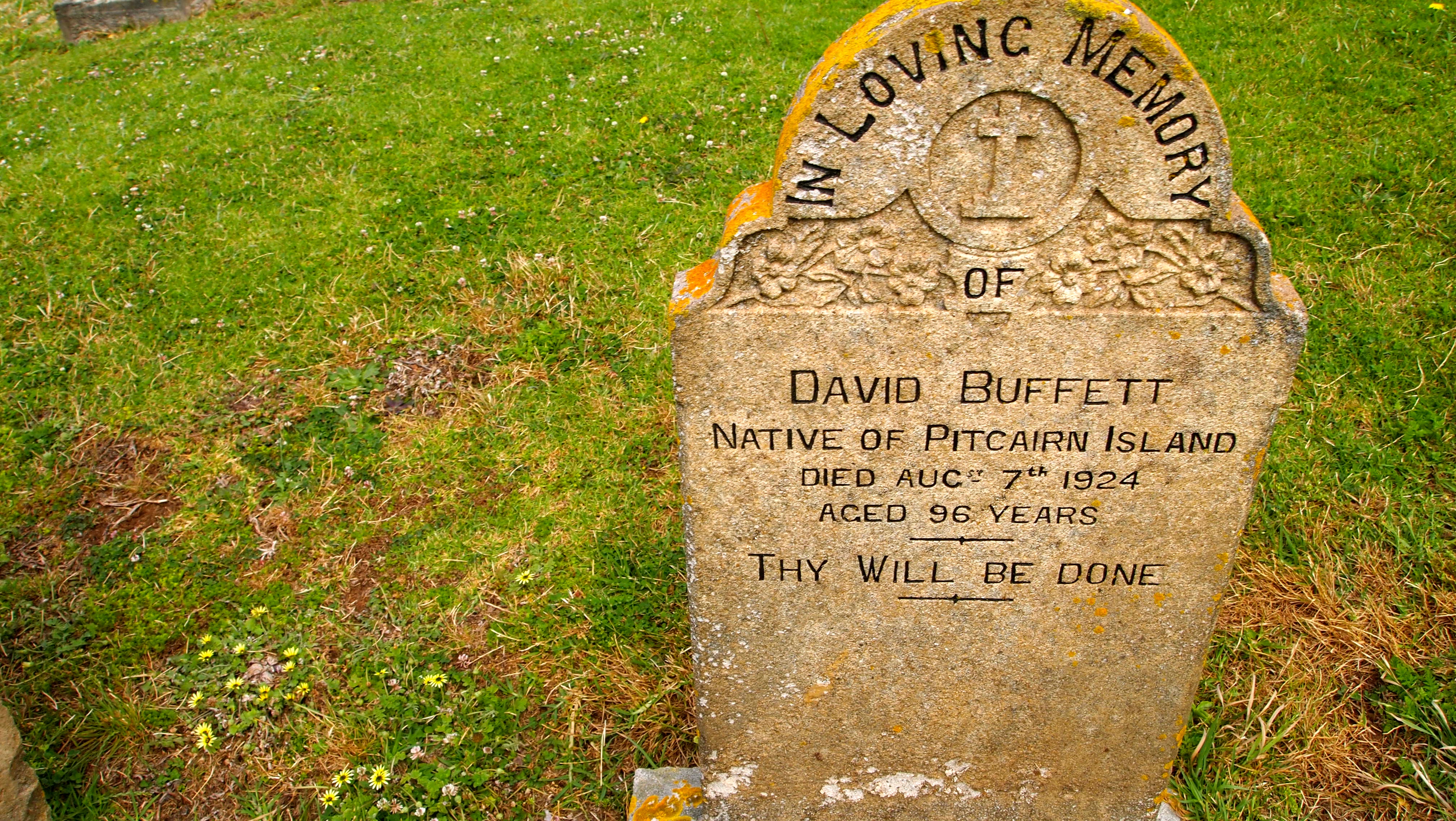 Tombstone marking the grave of a Pitcairner on Norfolk Island. Photo taken on October 29, 2015.