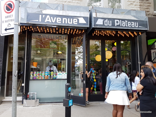 Restaurant L'Avenue storefront