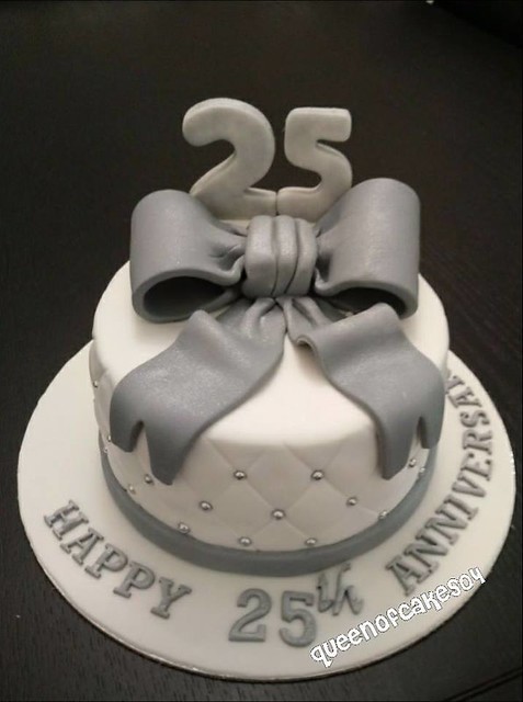 25th Anniversary Cake by Katia Fakhoury of Queenofcakes04
