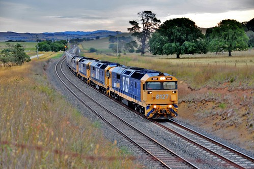 railroad railways railway train trains locomotive locomotives loco diesel diesels d610 nswrailways nikon nikond610 australiantrains pacificnational pn freighttrain
