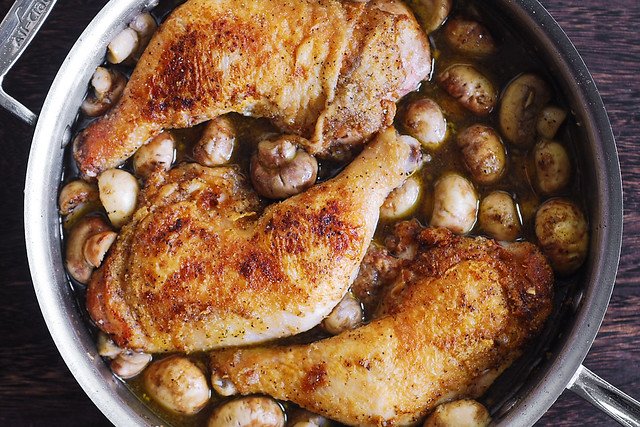 add chicken stock to mushrooms and chicken legs, easy chicken legs recipes