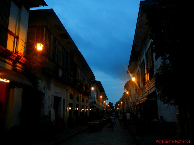 Calle Crisologo at Night