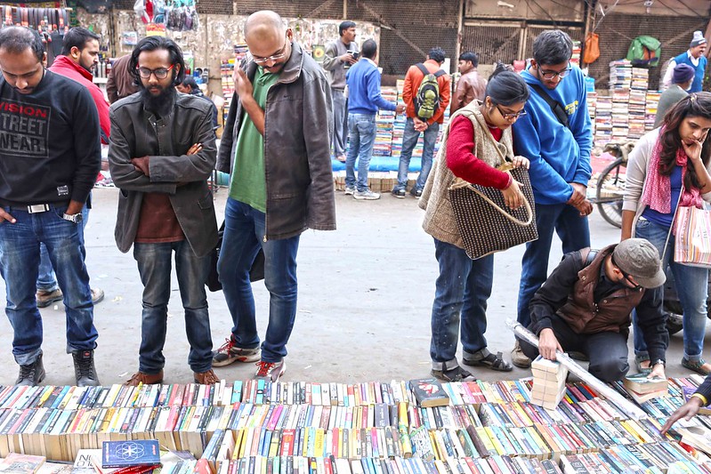 City Hangout - Best Stalls, Daryaganj's Sunday Book Bazaar