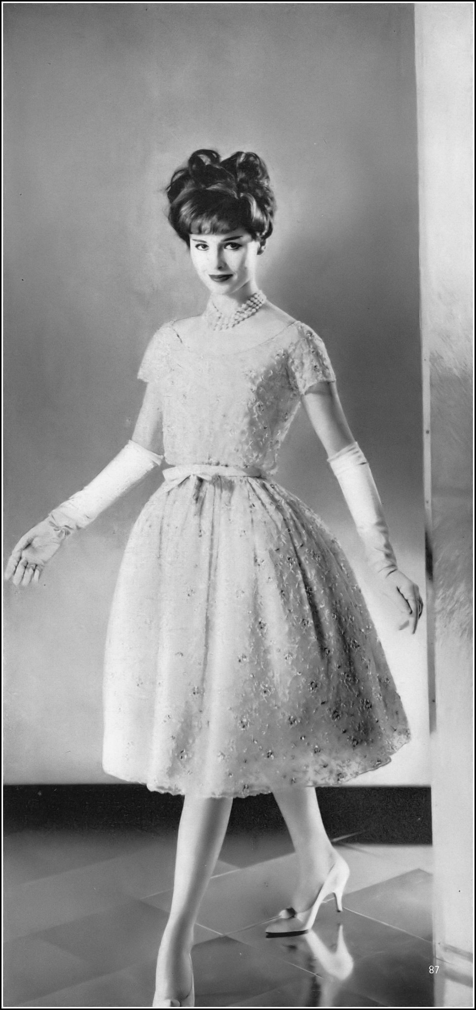 Sondra Peterson in Dior's "Rosée", a short evening dress