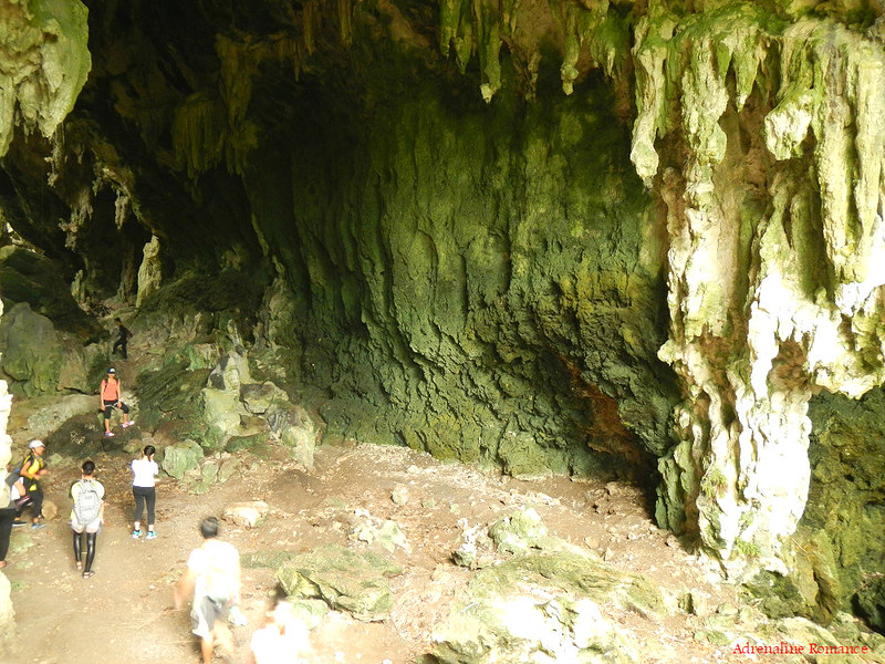 Mainit Mabugnaw Cave