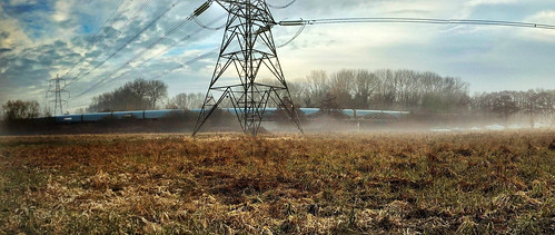 oxfordshire iphone6 train morning panorama englishcountryside england uk sunrise pylon