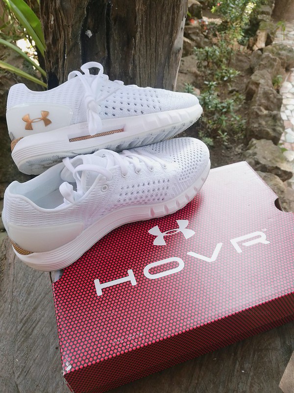 under-armour-hovr-running-shoes-3