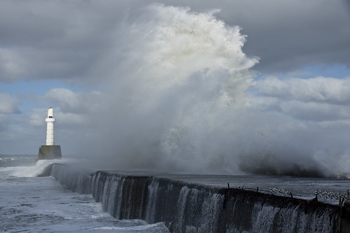 aberdeen scotland storm water sea ocean splash harbour wall waves