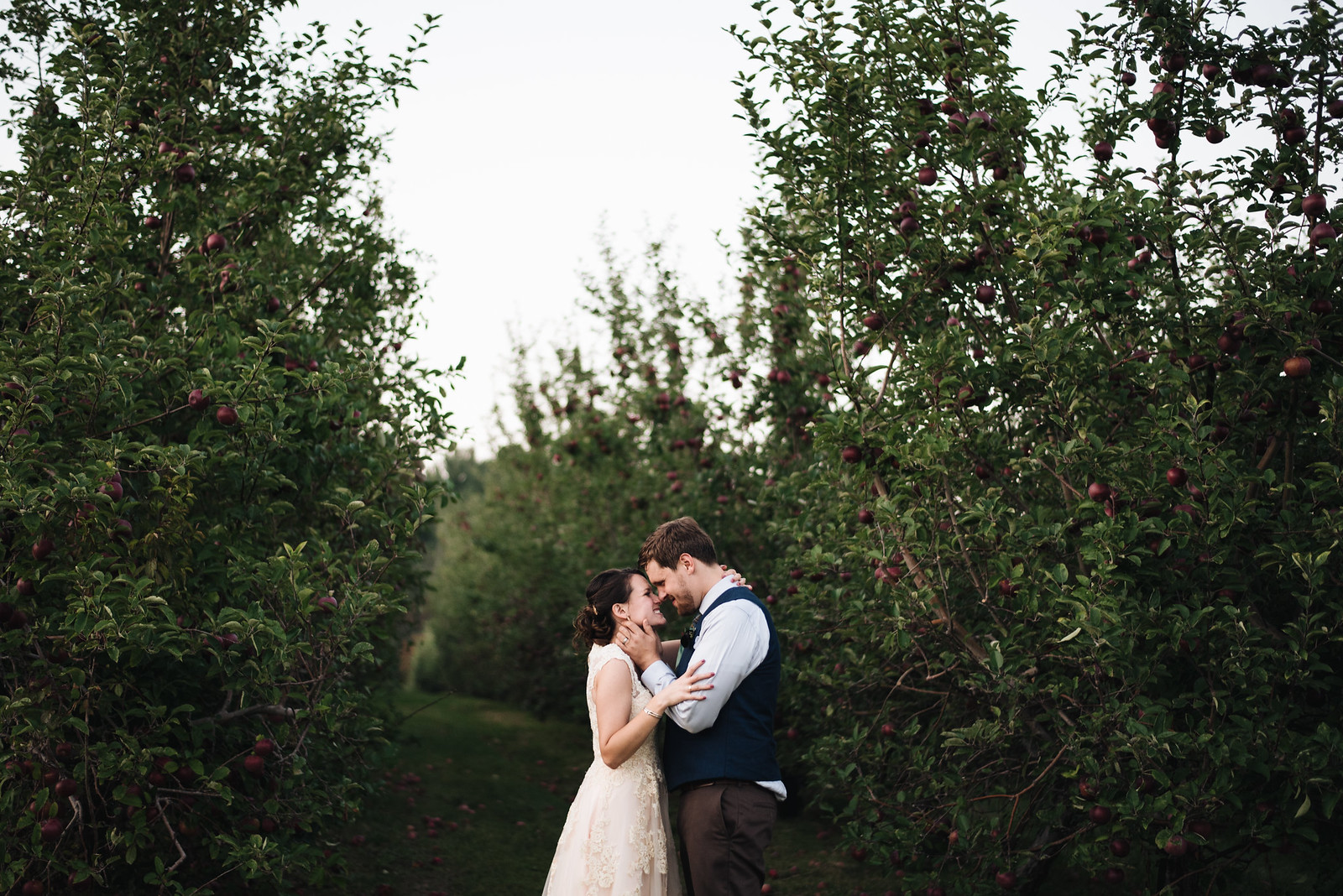 Apple Orchard Weddingon juliettelauraphotography.blogspot.com