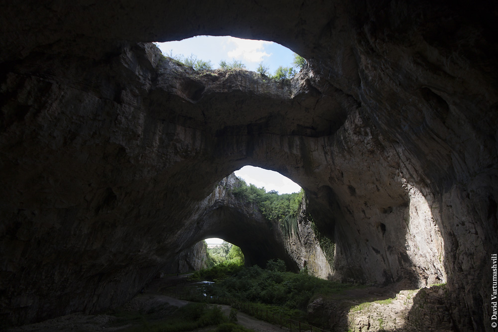 Болгария, Пещера Деветашка