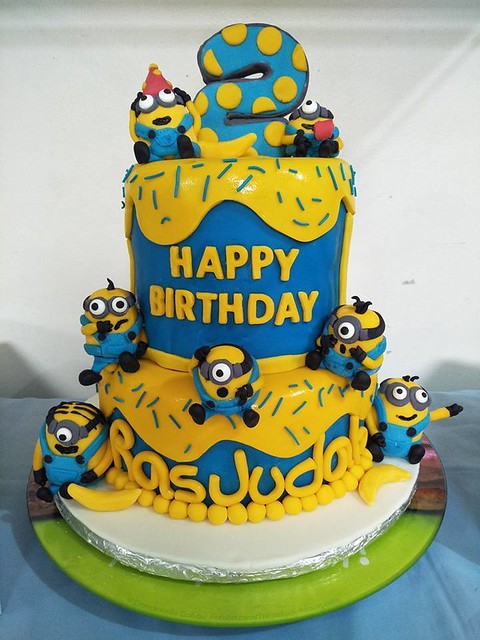 Minion Cake by Ruthie Ruth Low of Ruthie's Cakes & Pastries