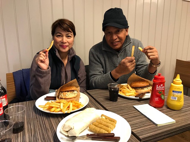 cheeseburger dinner in Tromso