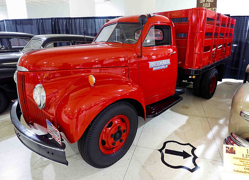 kokomoautomotivemuseum classic truck 1947studebakermseriestruck prarieviewfarms