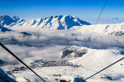 2018 alpedhuez alps cablecar france marmottesiii mountains snow lefreneydoisans auvergnerhônealpes fr