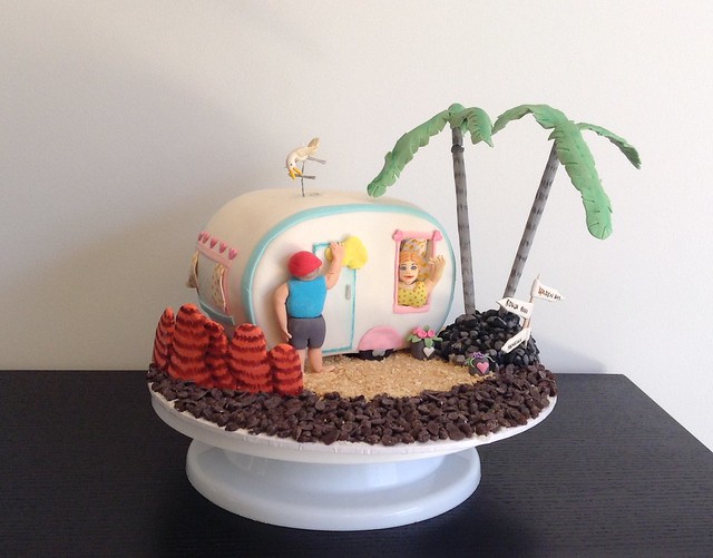 Caravan Cake by Sharron Eves of Penny Royal Cakes