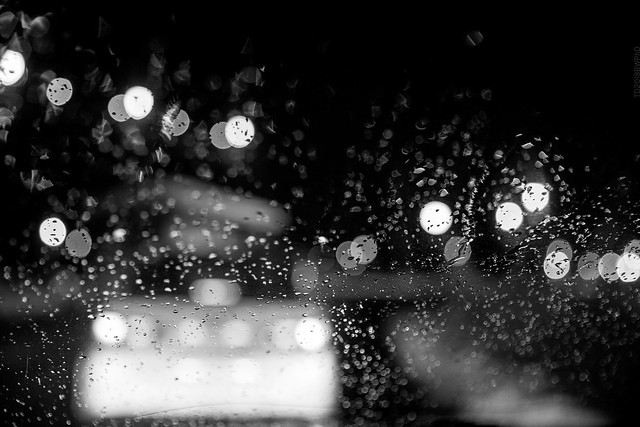 2018.03.13_072/365 - Long way home in the night through the rain