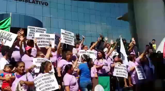 2018-3-8 Paraguay: Equal pay for women's workers