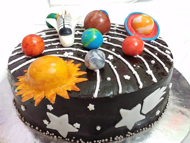 Cake by Preeti Kaur of PrettyMuffin