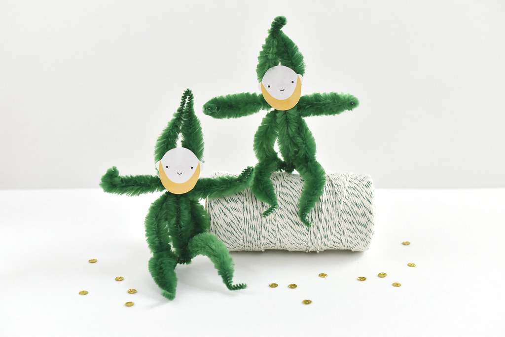 Pipe Cleaner Leprechauns