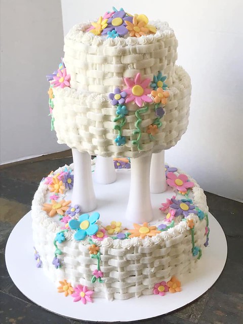 Cake by Christina Trikoris of Chef Funny Baker